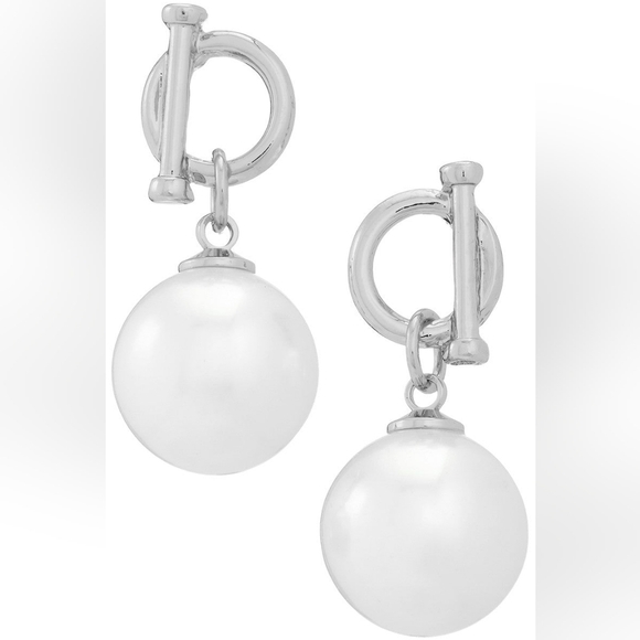 Juliet by Crystal Avenue Hanging Pearl Earring Silver - Picture 1 of 4